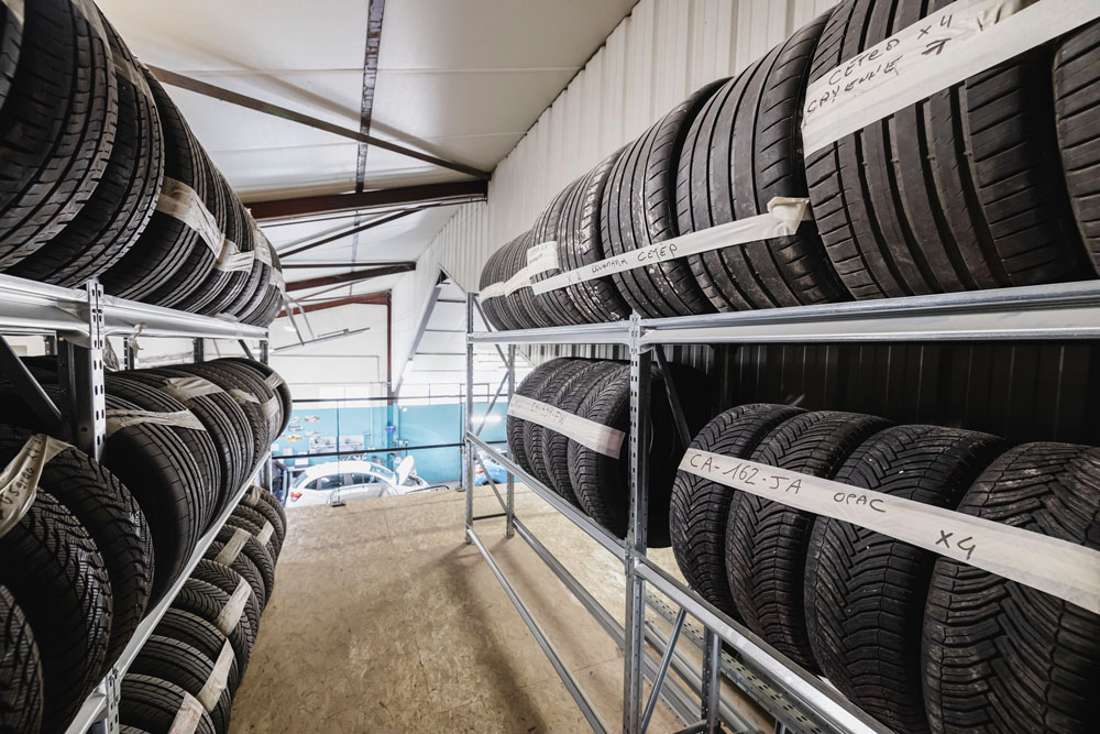 Eybens Sport Auto vous propose GRATUITEMENT le gardiennage de vos pneus hiver ou été