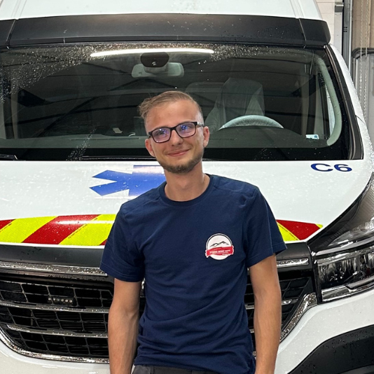 Leny technicien eybens sport auto